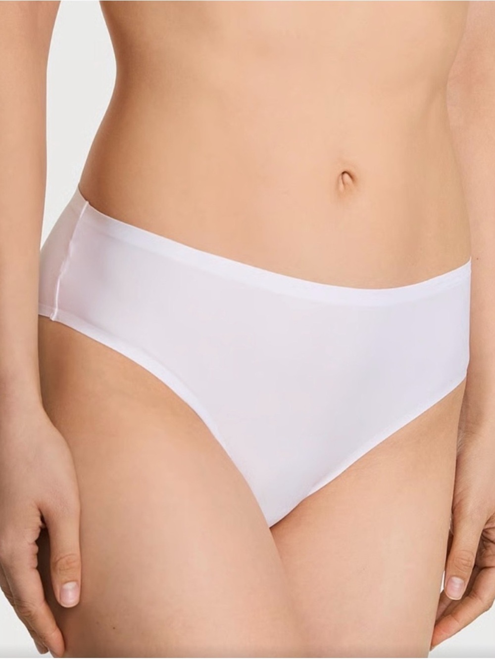 Victoria's Secret Flex Mid Rise Seamless Panty Bundle